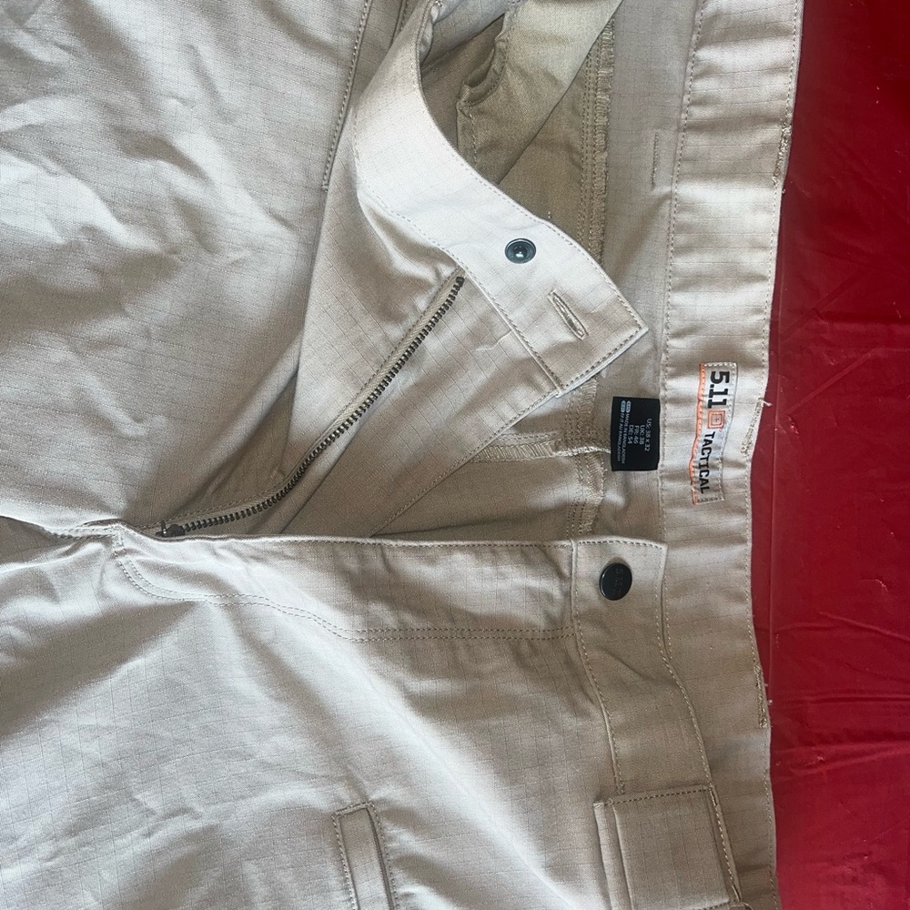 5.11 Tactical Light Tan Cargo Pants - Picture 3 of 10